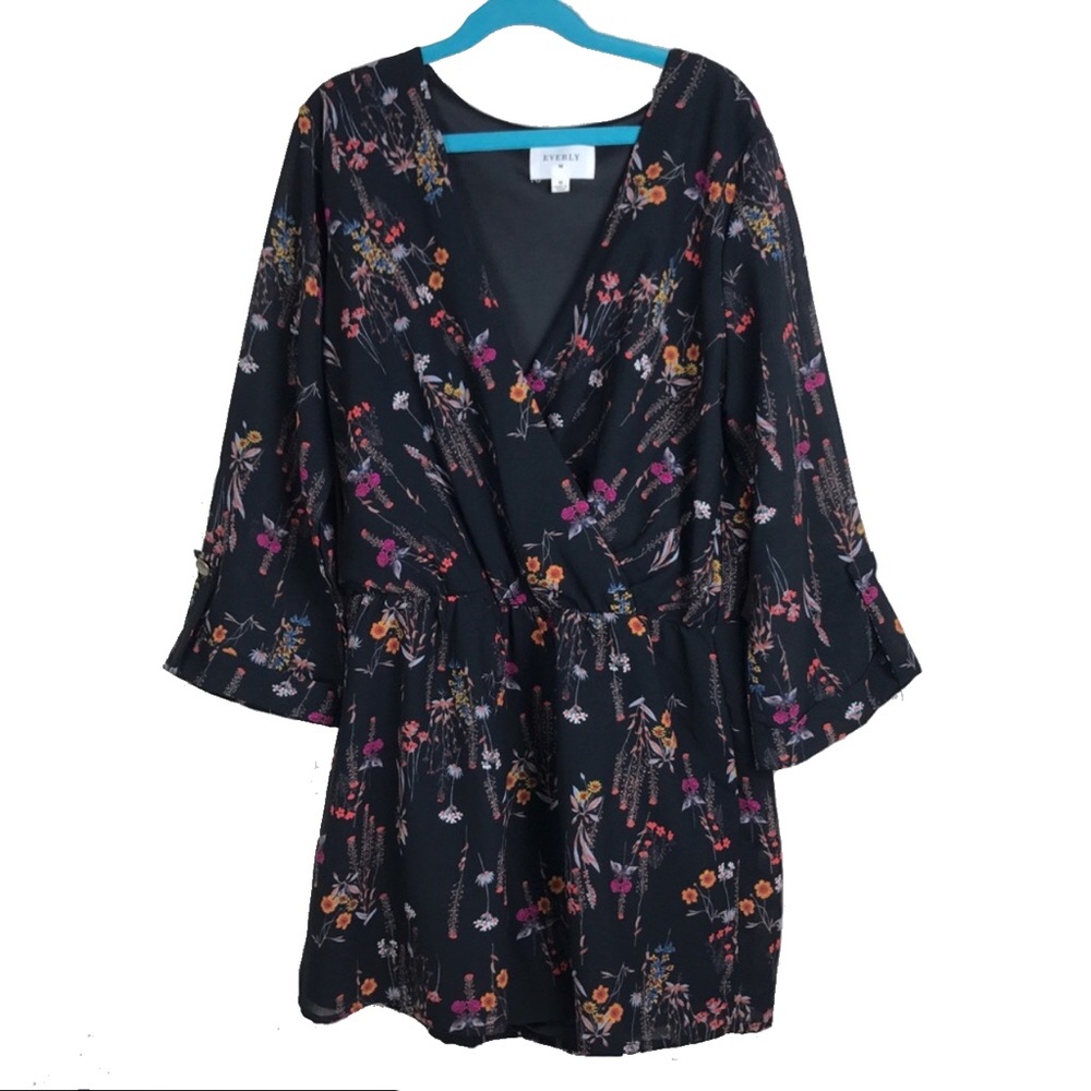 Everly Black Floral Blouse Cinched Waist M